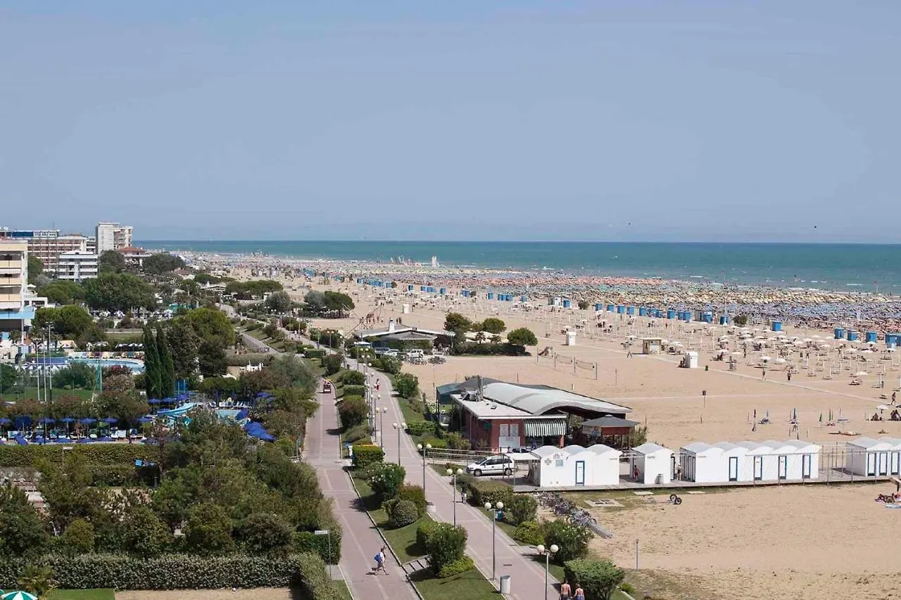 Apartment In Bibione 34326 Italy