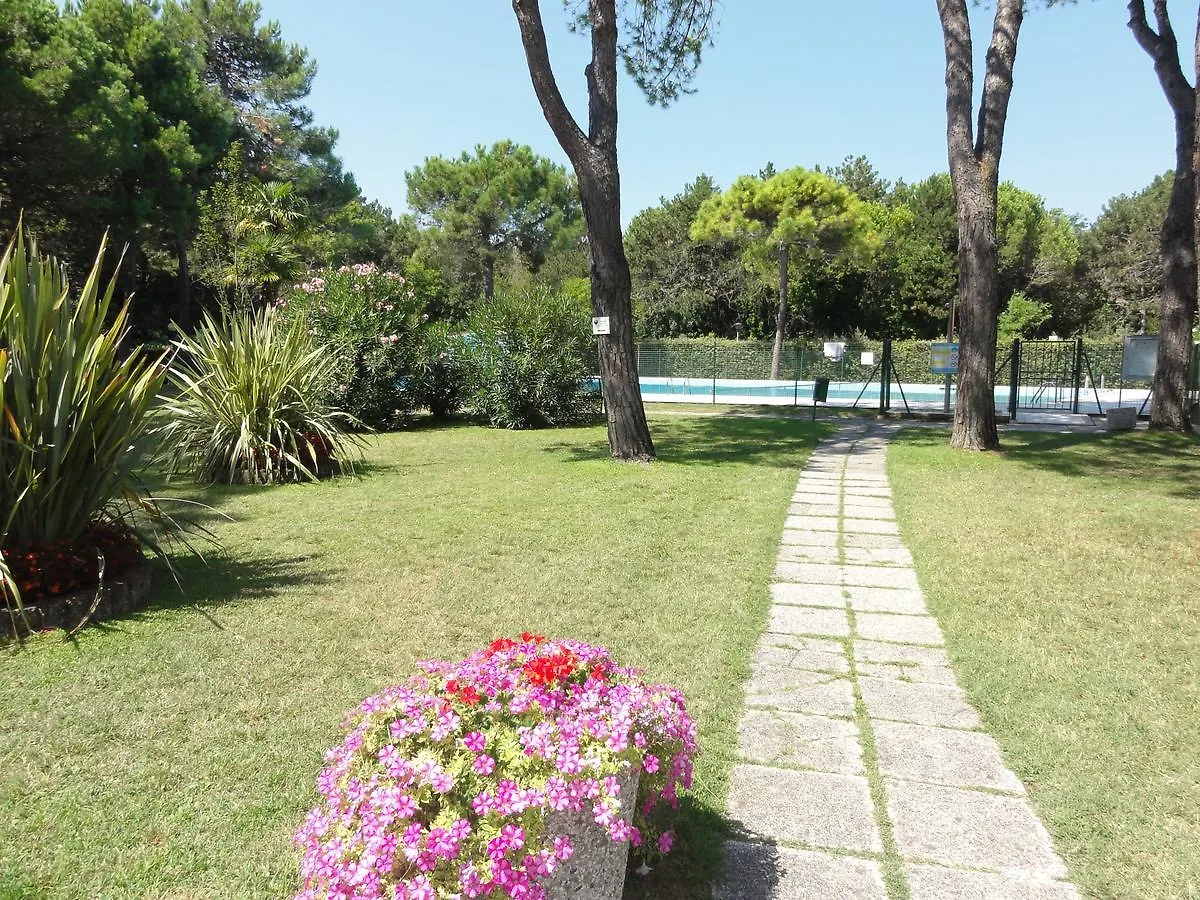 Apartment In Bibione 34326 0*,